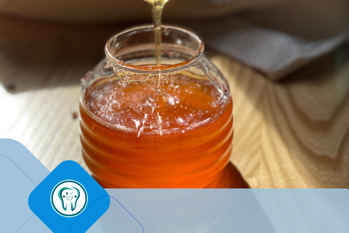 درمان‌های خانگی برای درمان زخم‌های دهان با عسل