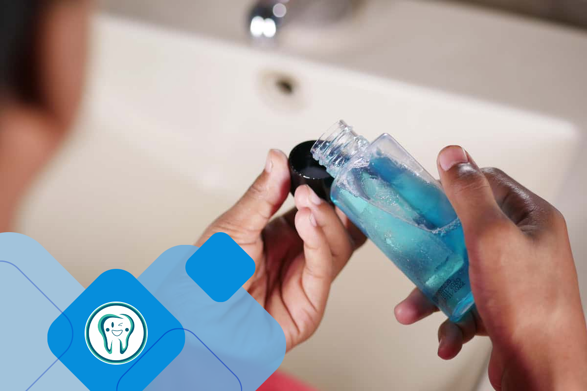 مقایسه دهانشویه الکلی و بدون الکل